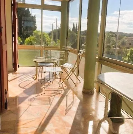 Maison Indépendante 52 M2, Clim, Wifi Et Jardin *