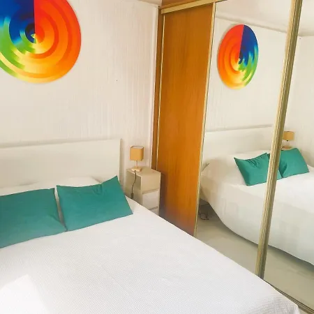 Villa Maison Indépendante 52 M2, Clim, Wifi Et Jardin *